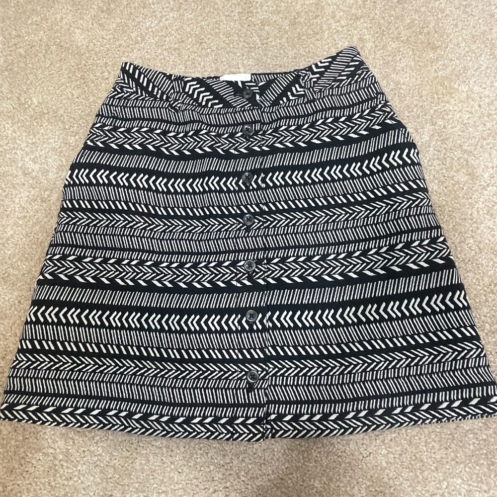 Maeve Anthropologie Fieldnotes black and white Tribal miniskirt size 2